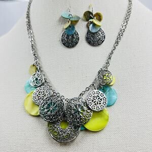 Shell Disc Silver Tone Necklace & Earrings Green And Blue Beachy Coastal Fairy